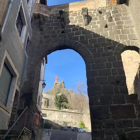 Aux Portes Du Mont Anis Le Puy-en-Velay Extérieur photo