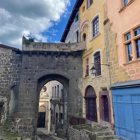 Aux Portes Du Mont Anis Le Puy-en-Velay Extérieur photo