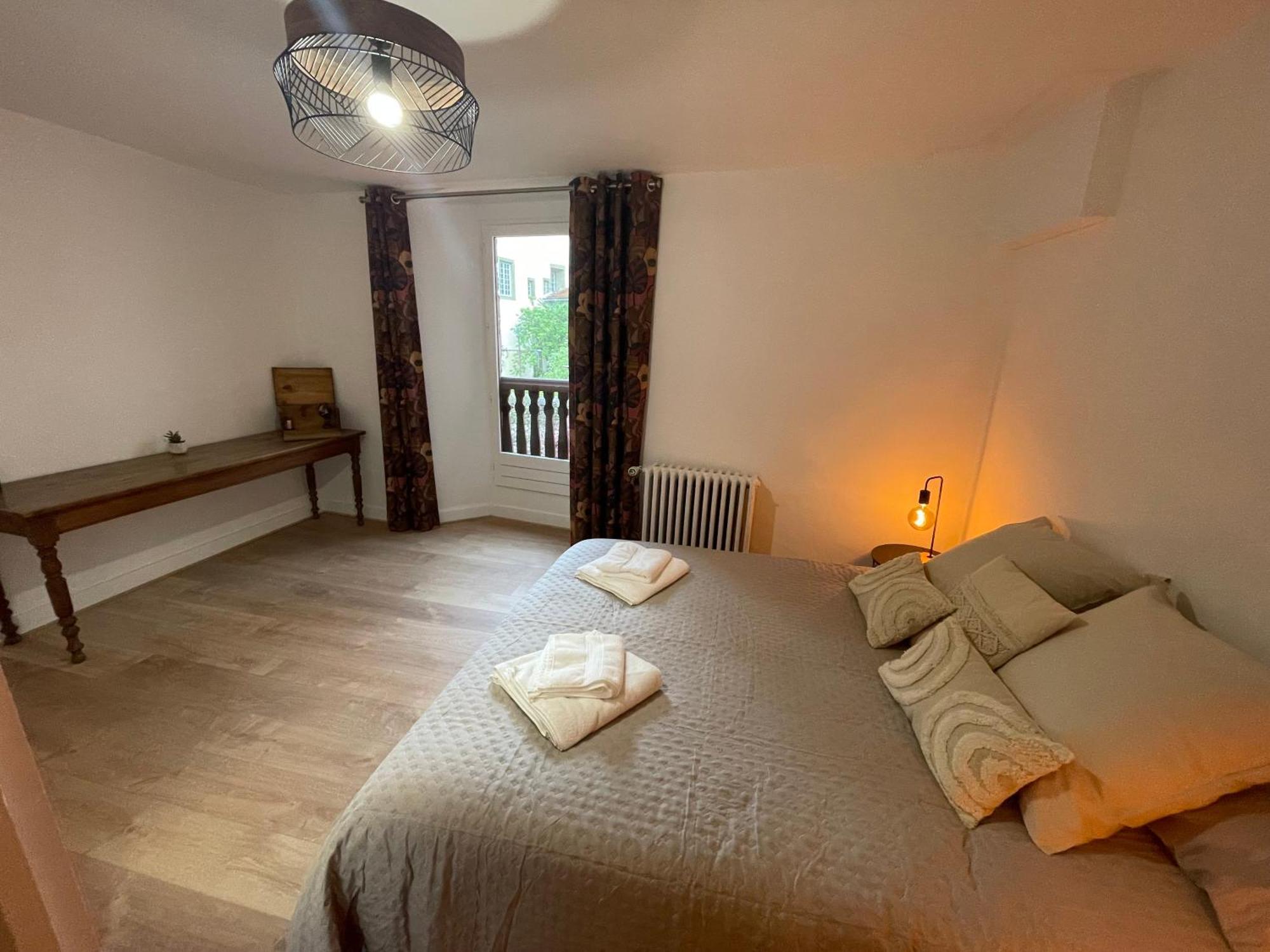 Aux Portes Du Mont Anis Apartment Le Puy-en-Velay